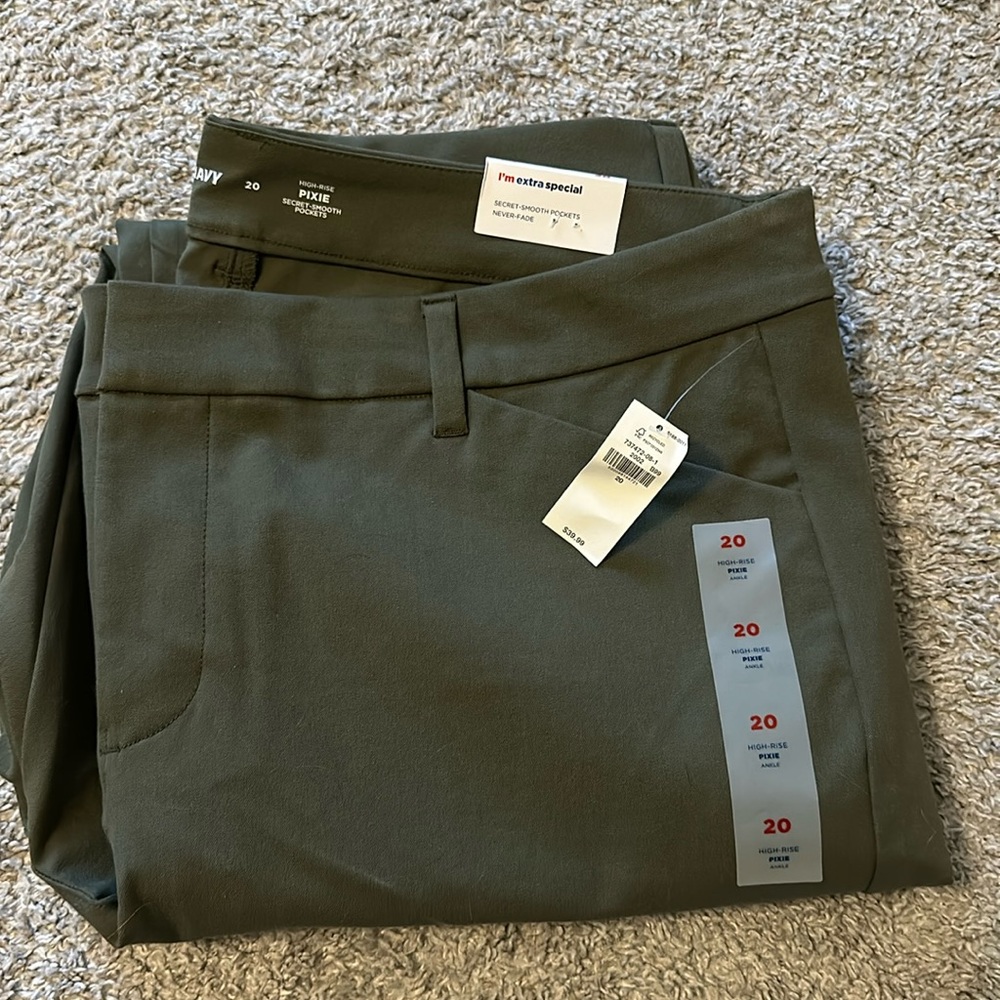 Old Navy high rise pixie ankle pants